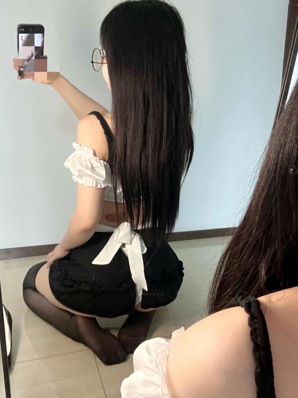 桜井宁宁 樱井宁宁  桜井宁宁-10月会员合集：私房女仆装黑丝诱惑，镜前自拍尽显曼妙身姿第31张图片