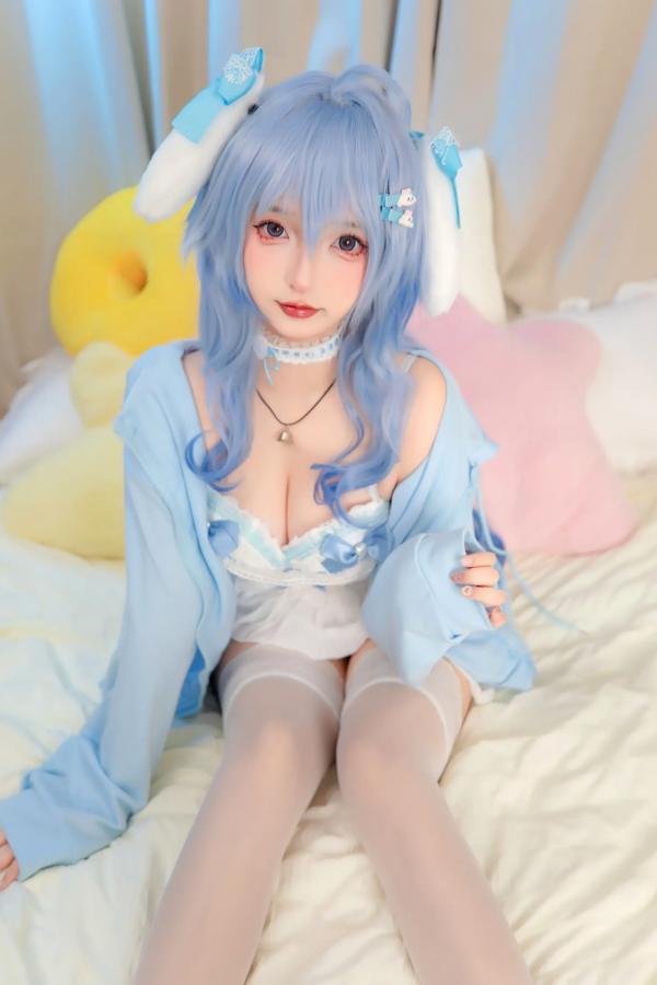    神楽板真冬 原神甘雨降临，极致纯欲Cosplay私房写真，清纯白丝诱惑，带来视觉盛宴[75P]第2张图片