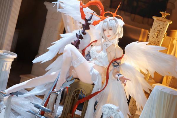    封疆疆v 碧蓝航线珍珠号Cosplay 纯白天使圣洁风角色扮演 极致诱惑私房照[32P]第6张图片