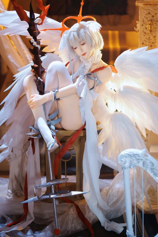    封疆疆v 碧蓝航线珍珠号Cosplay 纯白天使圣洁风角色扮演 极致诱惑私房照[32P]第7张图片