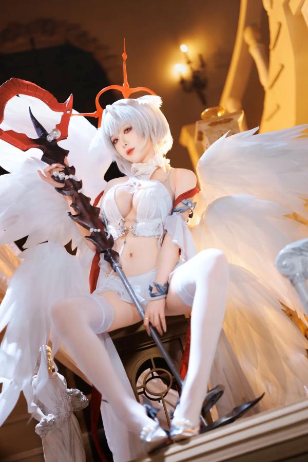    封疆疆v 碧蓝航线珍珠号Cosplay 纯白天使圣洁风角色扮演 极致诱惑私房照[32P]第11张图片