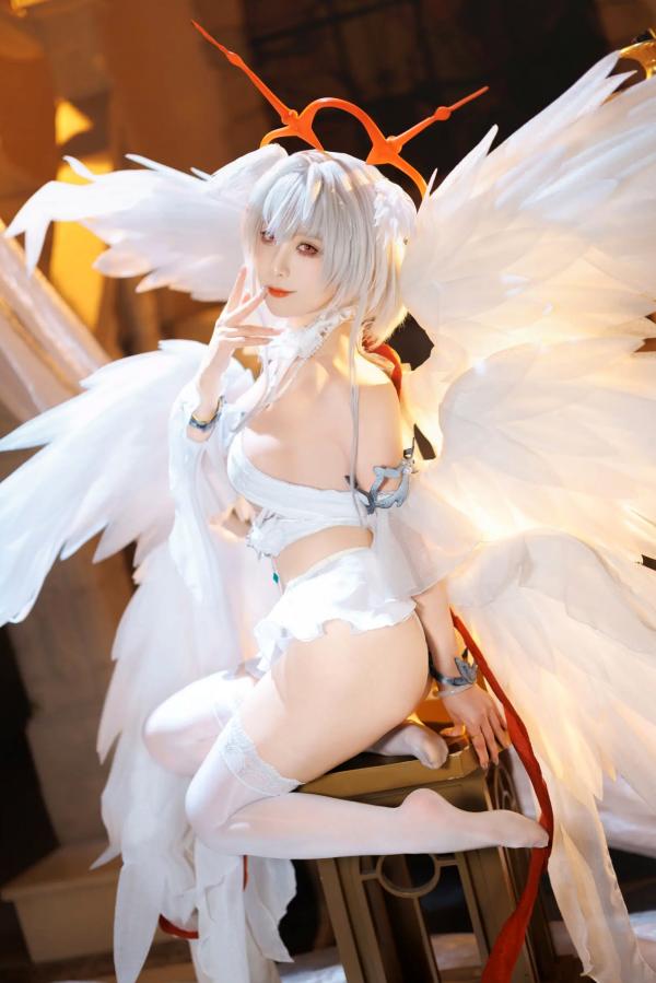    封疆疆v 碧蓝航线珍珠号Cosplay 纯白天使圣洁风角色扮演 极致诱惑私房照[32P]第28张图片