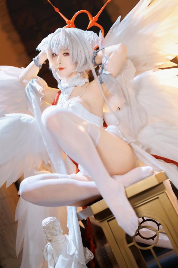    封疆疆v 碧蓝航线珍珠号Cosplay 纯白天使圣洁风角色扮演 极致诱惑私房照[32P]第30张图片