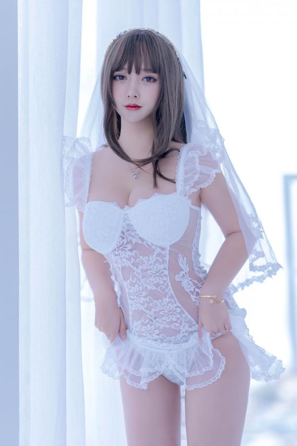    过期米线线喵-061-白雪姬，纯欲婚纱风白色蕾丝内衣诱惑，清新脱俗的私房美图第15张图片
