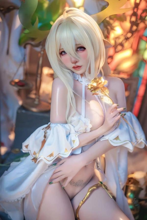    阿薰kaOri碧蓝航线金狮Cosplay，纯白蕾丝仙气女神写真，梦幻圣殿风格极致诱惑大片第65张图片