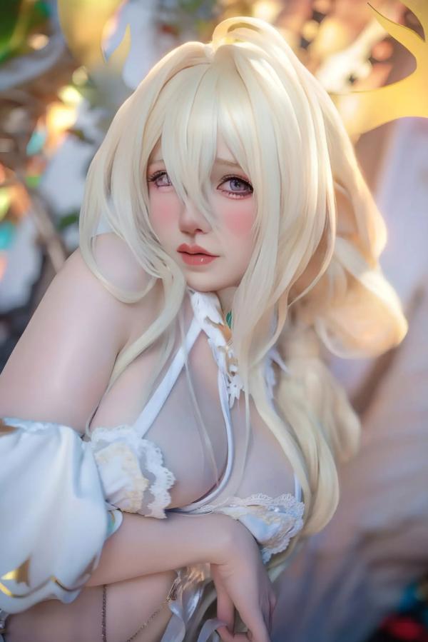    阿薰kaOri碧蓝航线金狮Cosplay，纯白蕾丝仙气女神写真，梦幻圣殿风格极致诱惑大片第71张图片