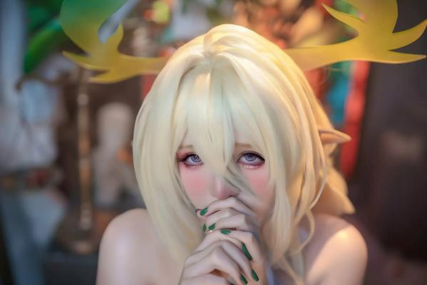    阿薰kaOri碧蓝航线金狮Cosplay，纯白蕾丝仙气女神写真，梦幻圣殿风格极致诱惑大片第82张图片