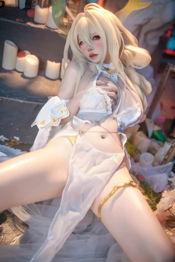    阿薰kaOri碧蓝航线金狮Cosplay，纯白蕾丝仙气女神写真，梦幻圣殿风格极致诱惑大片第91张图片