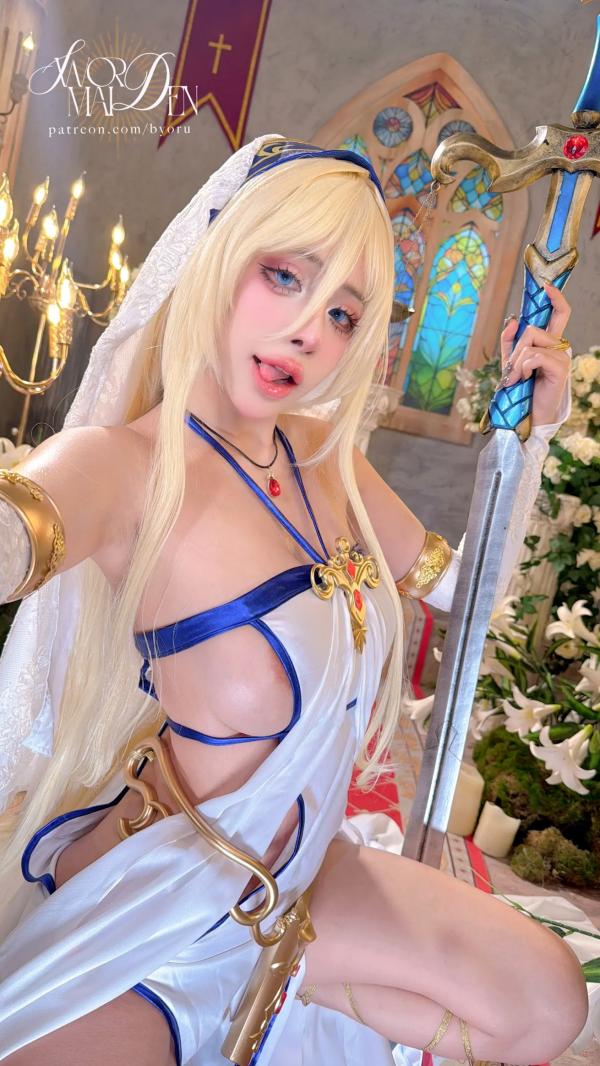    Byoru精品Cosplay：白色圣女剑姬角色扮演，大尺度唯美异世界女神，华丽装扮展现极致诱惑 - Byoru Sword Maiden [74P]第60张图片