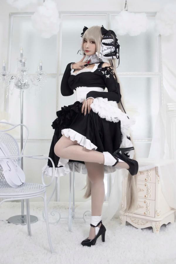    洛璃LoLiSAMA 碧蓝航线可畏Cosplay，精致哥特风女仆装视觉盛宴[60P]第56张图片