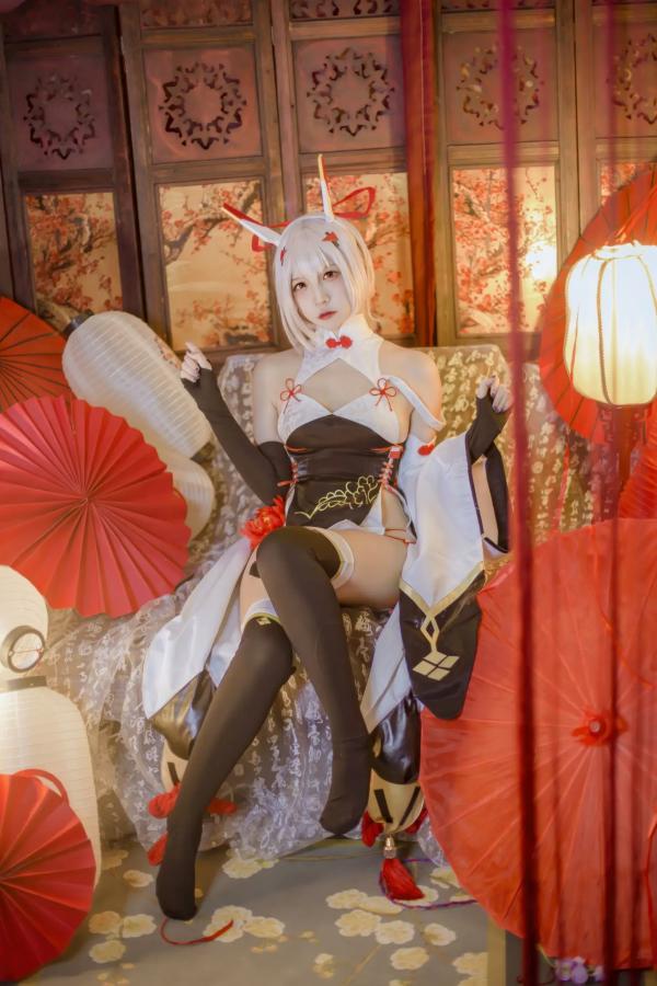    [二佐Nisa] 碧蓝航线绫波新春旗袍Cosplay，精致绝美演绎，国风红白配色氛围感写真，还原度极高，视觉盛宴 [27P]第6张图片