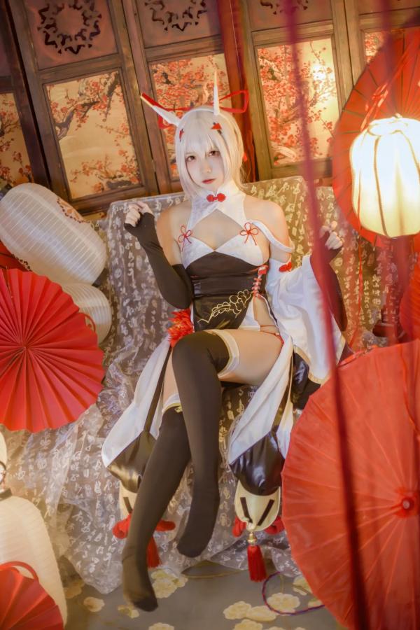    [二佐Nisa] 碧蓝航线绫波新春旗袍Cosplay，精致绝美演绎，国风红白配色氛围感写真，还原度极高，视觉盛宴 [27P]第8张图片