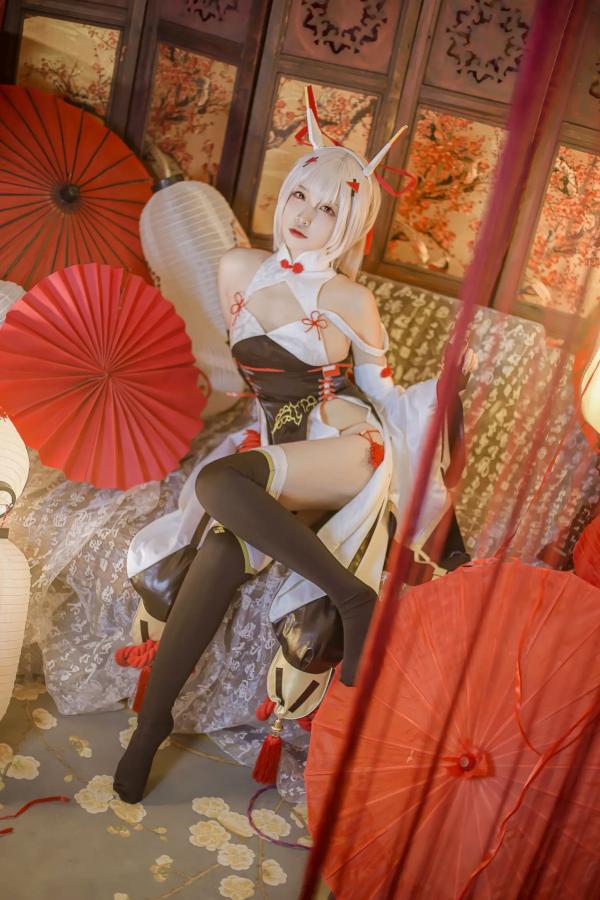    [二佐Nisa] 碧蓝航线绫波新春旗袍Cosplay，精致绝美演绎，国风红白配色氛围感写真，还原度极高，视觉盛宴 [27P]第10张图片