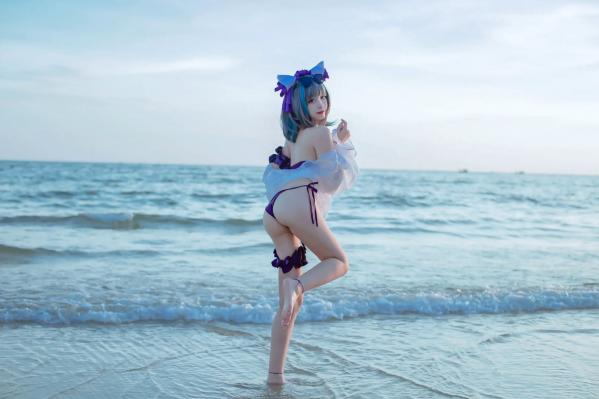   二佐Nisa - 碧蓝航线柴郡泳装COS，海边比基尼写真，极致诱惑甜美猫耳少女，清凉夏日清新私房照 [30P]第14张图片