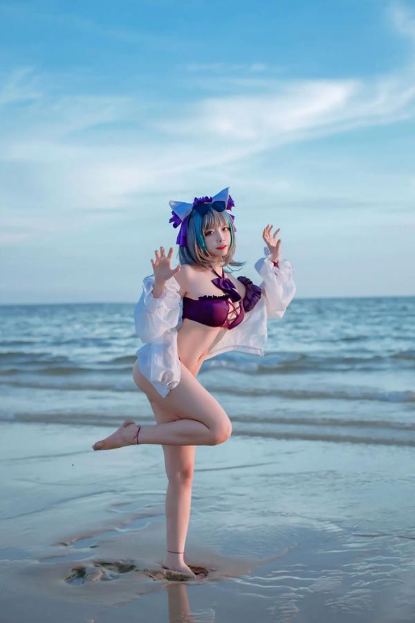    二佐Nisa - 碧蓝航线柴郡泳装COS，海边比基尼写真，极致诱惑甜美猫耳少女，清凉夏日清新私房照 [30P]第19张图片
