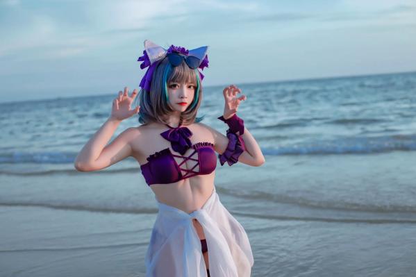    二佐Nisa - 碧蓝航线柴郡泳装COS，海边比基尼写真，极致诱惑甜美猫耳少女，清凉夏日清新私房照 [30P]第21张图片