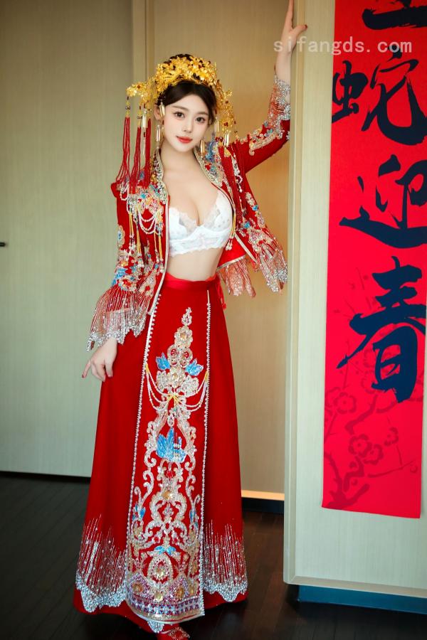    XR-Uncensored-蛋蛋宝-秀禾服-R18-XiuRen秀人网-9823-内购私拍第38张图片