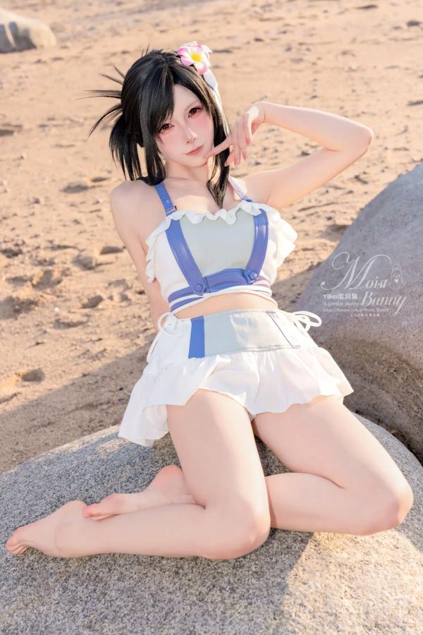   咬一口兔娘 - 2025泳装限定作：蒂法海边假日风情，夏日白皙比基尼与角色扮演写真，极致动人 [80P]第42张图片