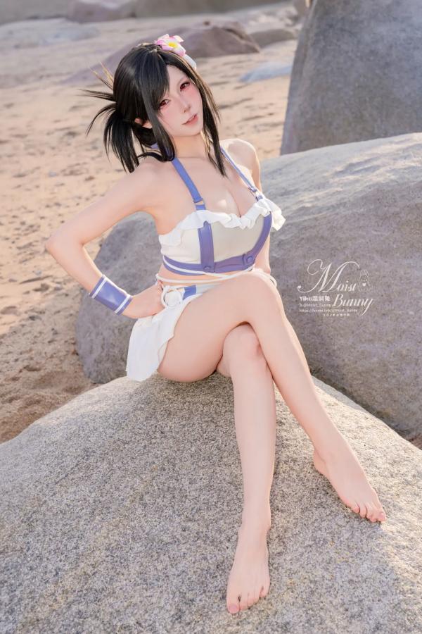    咬一口兔娘 - 2025泳装限定作：蒂法海边假日风情，夏日白皙比基尼与角色扮演写真，极致动人 [80P]第58张图片