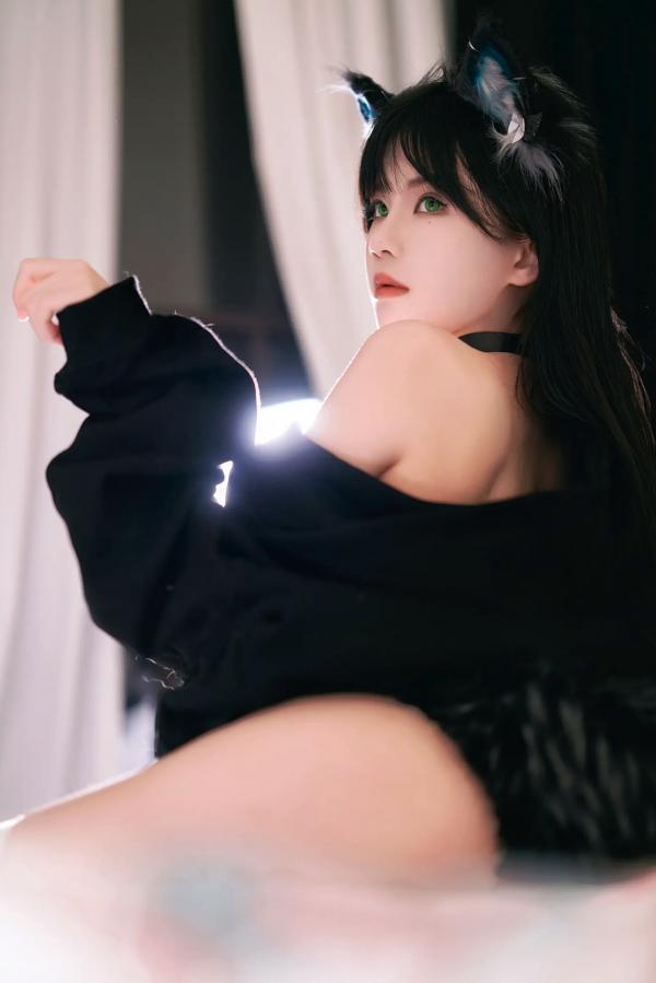    桜桃喵 - 缅因猫猫角色扮演，极致诱惑私房套图，猫耳少女灵动可爱，绝美曲线，高清写真合集 [47P]第8张图片