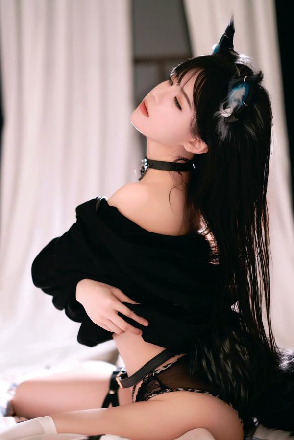    桜桃喵 - 缅因猫猫角色扮演，极致诱惑私房套图，猫耳少女灵动可爱，绝美曲线，高清写真合集 [47P]第18张图片