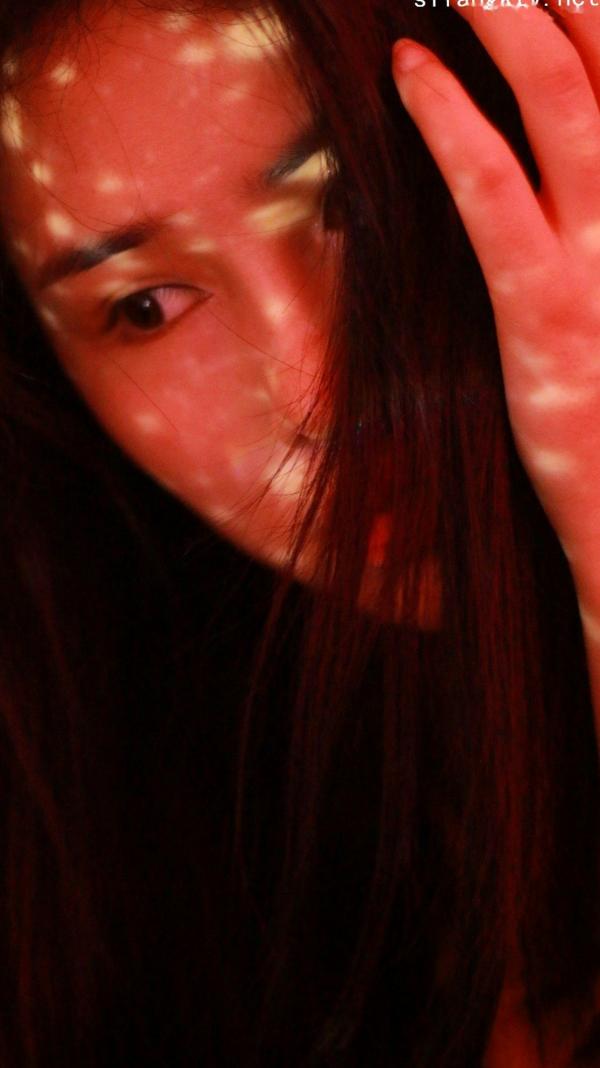    秀人网艾希儿私房写真：大尺度拍摄，展现顶级女神诱惑与骨感之美，私密感满分，居家风格拍摄带来不一样的视觉盛宴第86张图片