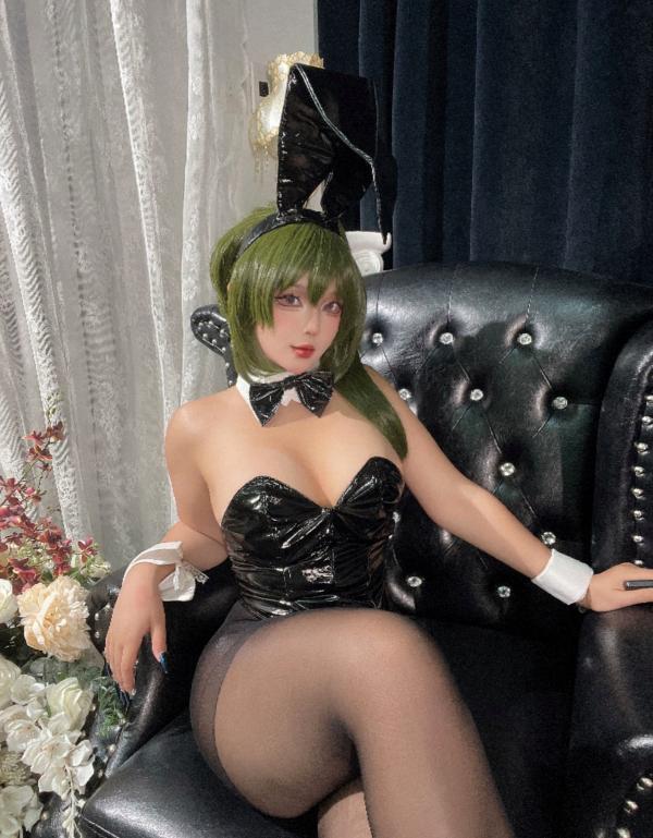    Sayo-Momo《魔域英雄传说》尤贝尔Cosplay，暗黑风格黑色漆皮兔女郎，大尺度私房照，极致诱惑角色扮演第6张图片