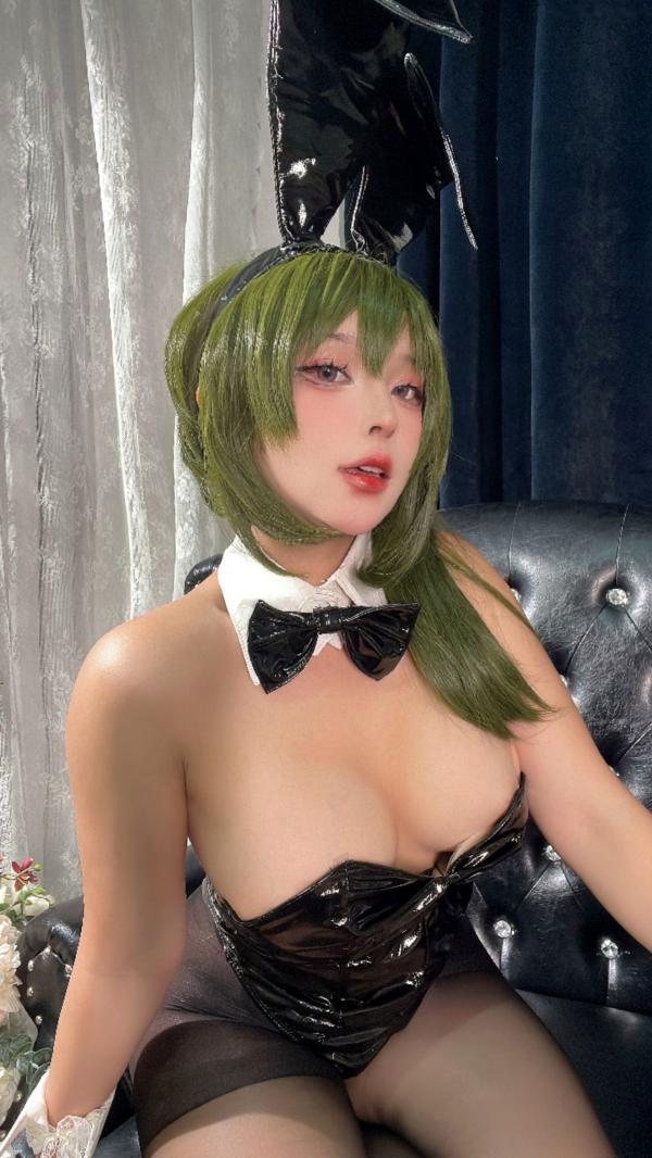    Sayo-Momo《魔域英雄传说》尤贝尔Cosplay，暗黑风格黑色漆皮兔女郎，大尺度私房照，极致诱惑角色扮演第15张图片