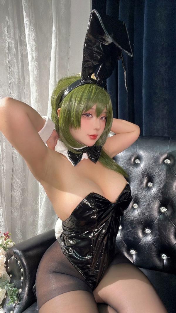    Sayo-Momo《魔域英雄传说》尤贝尔Cosplay，暗黑风格黑色漆皮兔女郎，大尺度私房照，极致诱惑角色扮演第16张图片