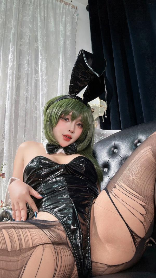    Sayo-Momo《魔域英雄传说》尤贝尔Cosplay，暗黑风格黑色漆皮兔女郎，大尺度私房照，极致诱惑角色扮演第30张图片