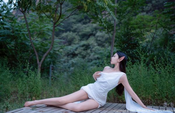    XingYan星颜社-314-清妙-森林精灵Cosplay-白色长裙诱惑-户外仙境写真-2025.02.26第4张图片