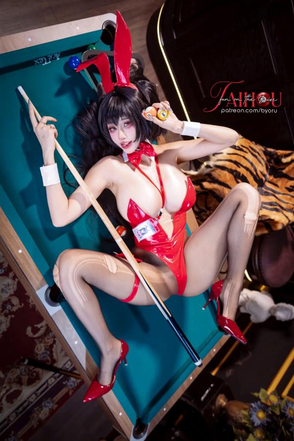    Byoru Taihou Bunny 红色漆皮兔女郎桌球室性感COSPLAY高清写真第10张图片