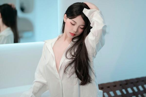    Bangni邦尼白色男友衬衫绝美私房大尺度定格，纯欲性感诱惑写真[99P]第76张图片