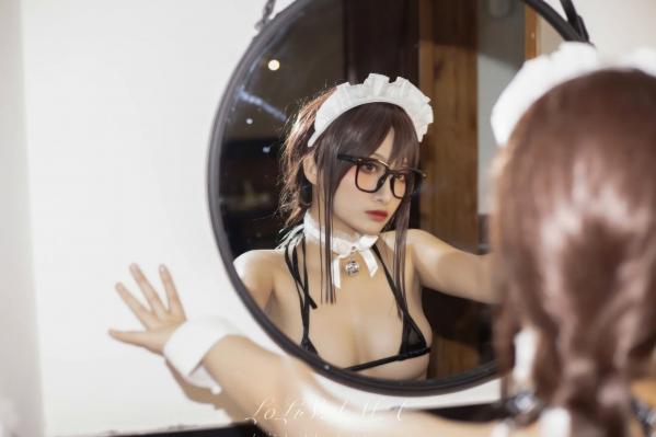    洛璃LoLiSAMA FGO虞姬COS：性感女仆比基尼私房照，制服诱惑与冷艳魅力的终极碰撞[68P]第48张图片