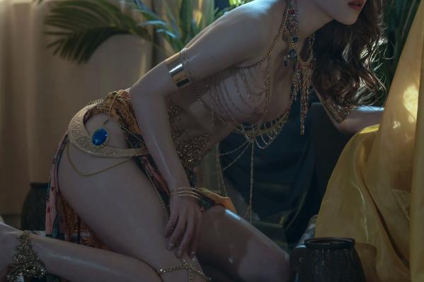    鹿八岁 神明少女[43P]第9张图片