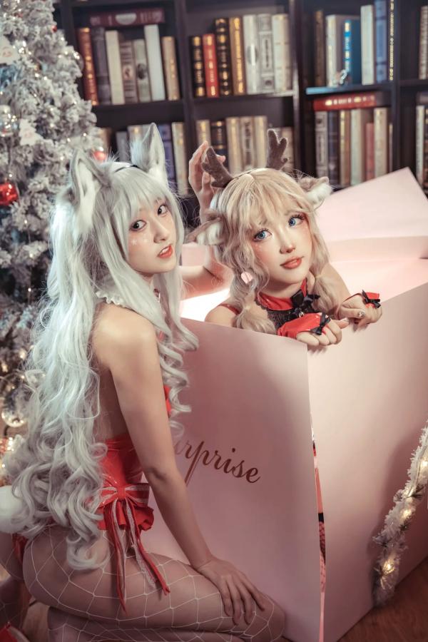    隼隼子 刺青Poi Luisa_零纱 驯鹿与狼 圣诞节主题 Cosplay私房照 红色漆皮制服 诱惑角色扮演 节日氛围感女神第37张图片