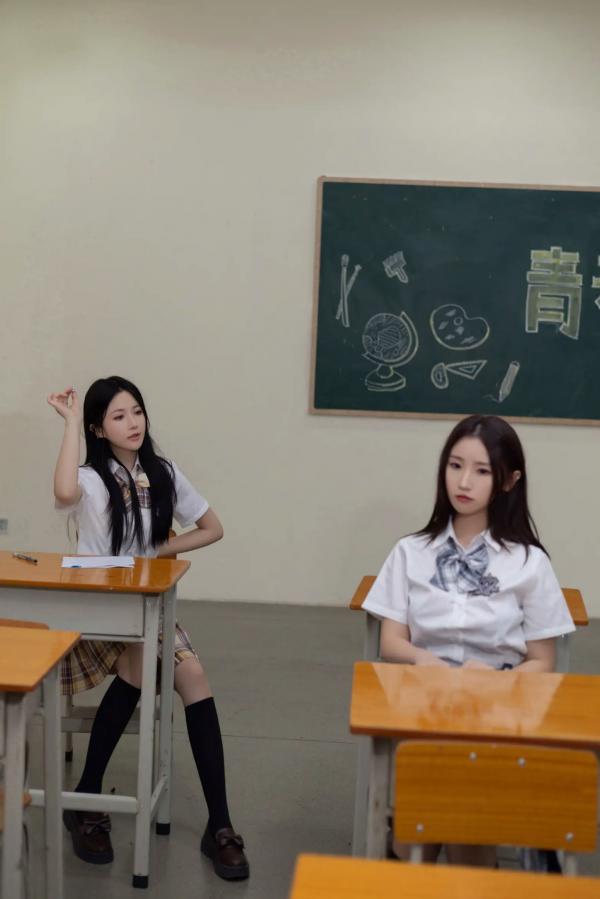    杏子Yada 校园霸凌[123P]第13张图片