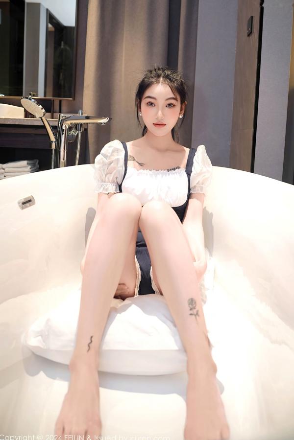    FeiLin嗲囡囡-希恬儿-黑白女仆装浴室内衣大尺度私房照，展现性感曼妙身姿与极致诱惑氛围第8张图片
