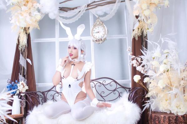    洛璃LoLiSAMA碧蓝航线恶毒兔女郎，白色私房唯美Cosplay，冷艳与清纯的极致诱惑第6张图片