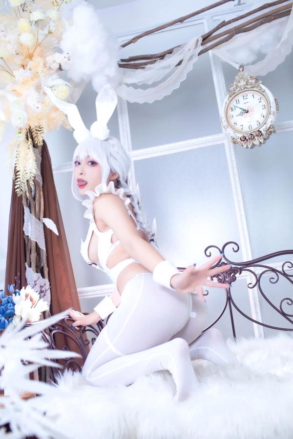    洛璃LoLiSAMA碧蓝航线恶毒兔女郎，白色私房唯美Cosplay，冷艳与清纯的极致诱惑第12张图片