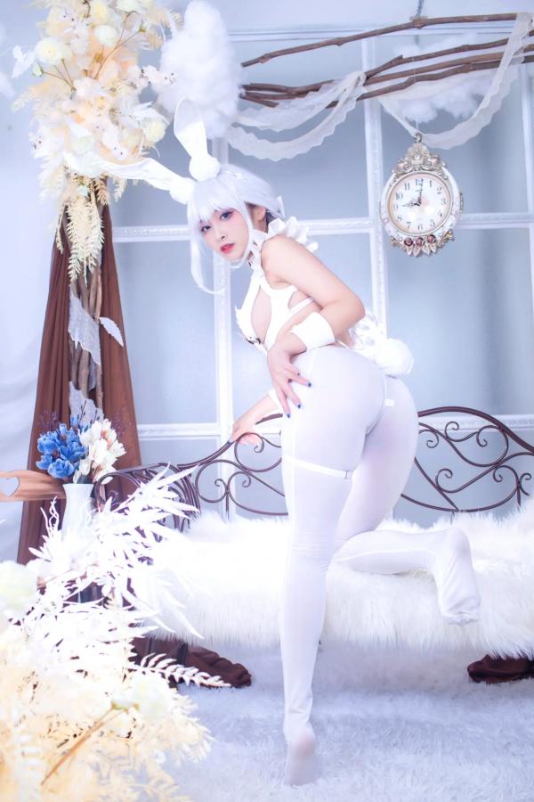    洛璃LoLiSAMA碧蓝航线恶毒兔女郎，白色私房唯美Cosplay，冷艳与清纯的极致诱惑第19张图片