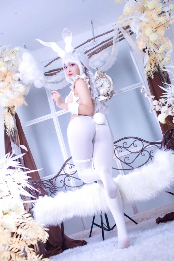    洛璃LoLiSAMA碧蓝航线恶毒兔女郎，白色私房唯美Cosplay，冷艳与清纯的极致诱惑第26张图片