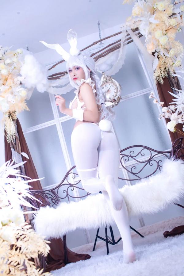    洛璃LoLiSAMA碧蓝航线恶毒兔女郎，白色私房唯美Cosplay，冷艳与清纯的极致诱惑第31张图片