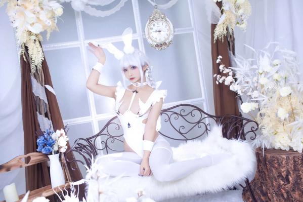    洛璃LoLiSAMA碧蓝航线恶毒兔女郎，白色私房唯美Cosplay，冷艳与清纯的极致诱惑第41张图片