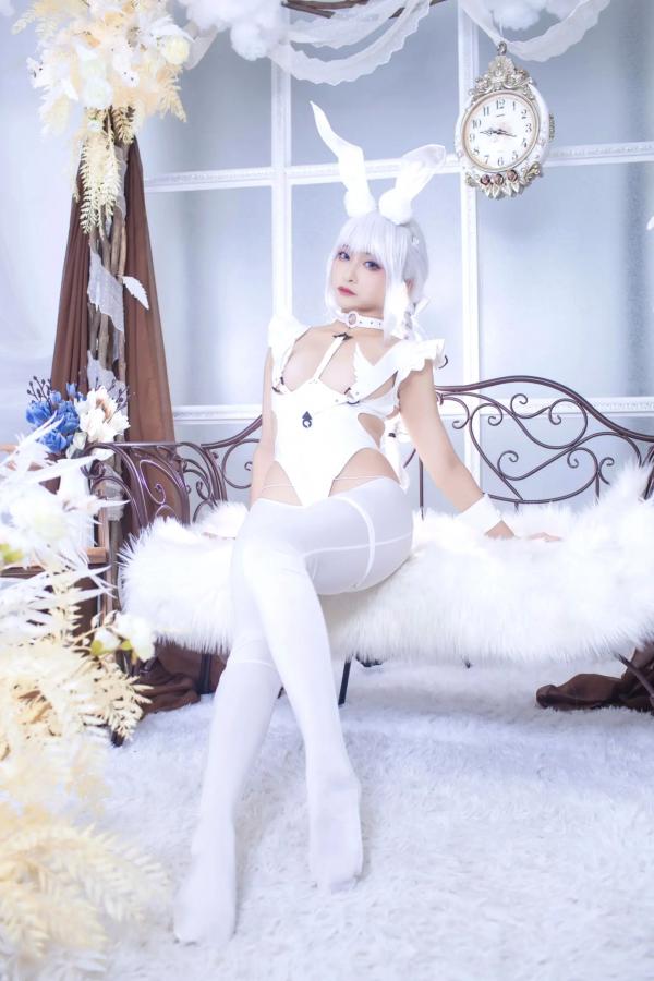    洛璃LoLiSAMA碧蓝航线恶毒兔女郎，白色私房唯美Cosplay，冷艳与清纯的极致诱惑第42张图片