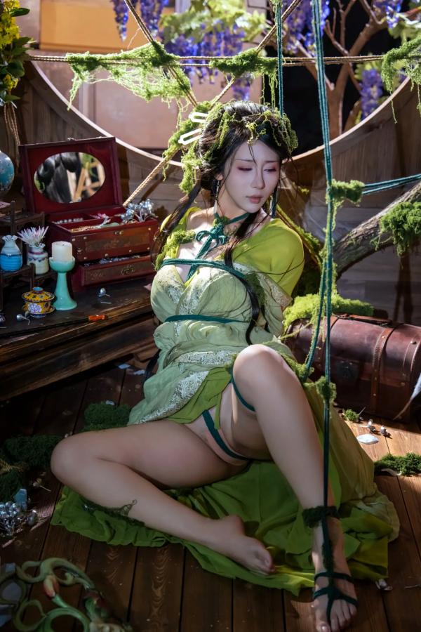    云溪溪 苔缚：森系绳艺艺术，古风幽境下的极致诱惑与大胆视觉私房照第6张图片