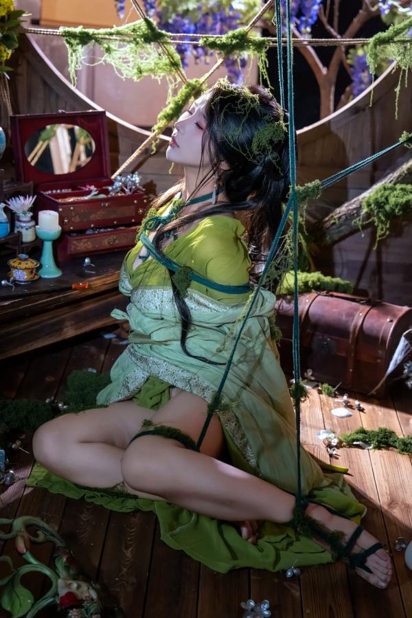    云溪溪 苔缚：森系绳艺艺术，古风幽境下的极致诱惑与大胆视觉私房照第7张图片