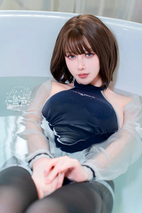    一色雨死库水性感制服写真，湿身浴缸黑丝诱惑，展现绝美身材曲线 [35P]第18张图片