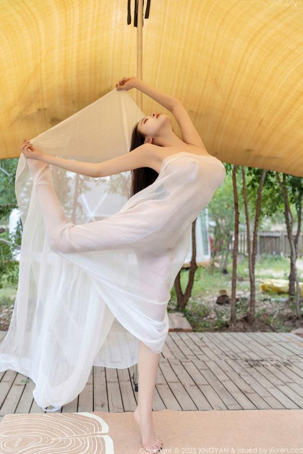   XingYan星颜社-298-清妙：户外透视白纱写真，钢管舞撩人姿态，唯美私房展现极致诱惑爆乳曲线 - 2025.01.09第13张图片