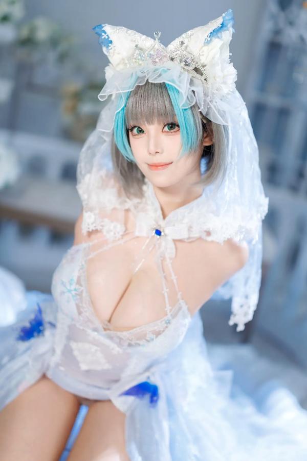    蜜汁猫裘 柴郡花嫁Cosplay高清美图，碧蓝航线角色扮演，唯美婚纱诱惑，演绎纯欲猫娘风情[125P]第25张图片
